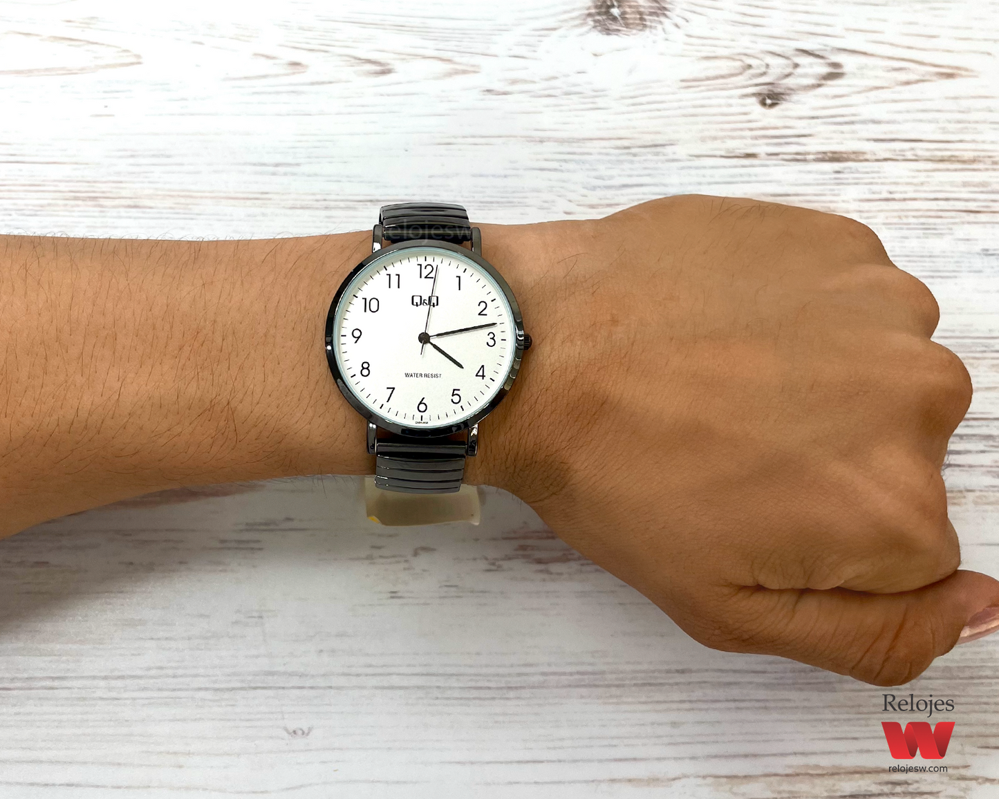 Reloj Q&Q Hombre QA20J404Y Negro