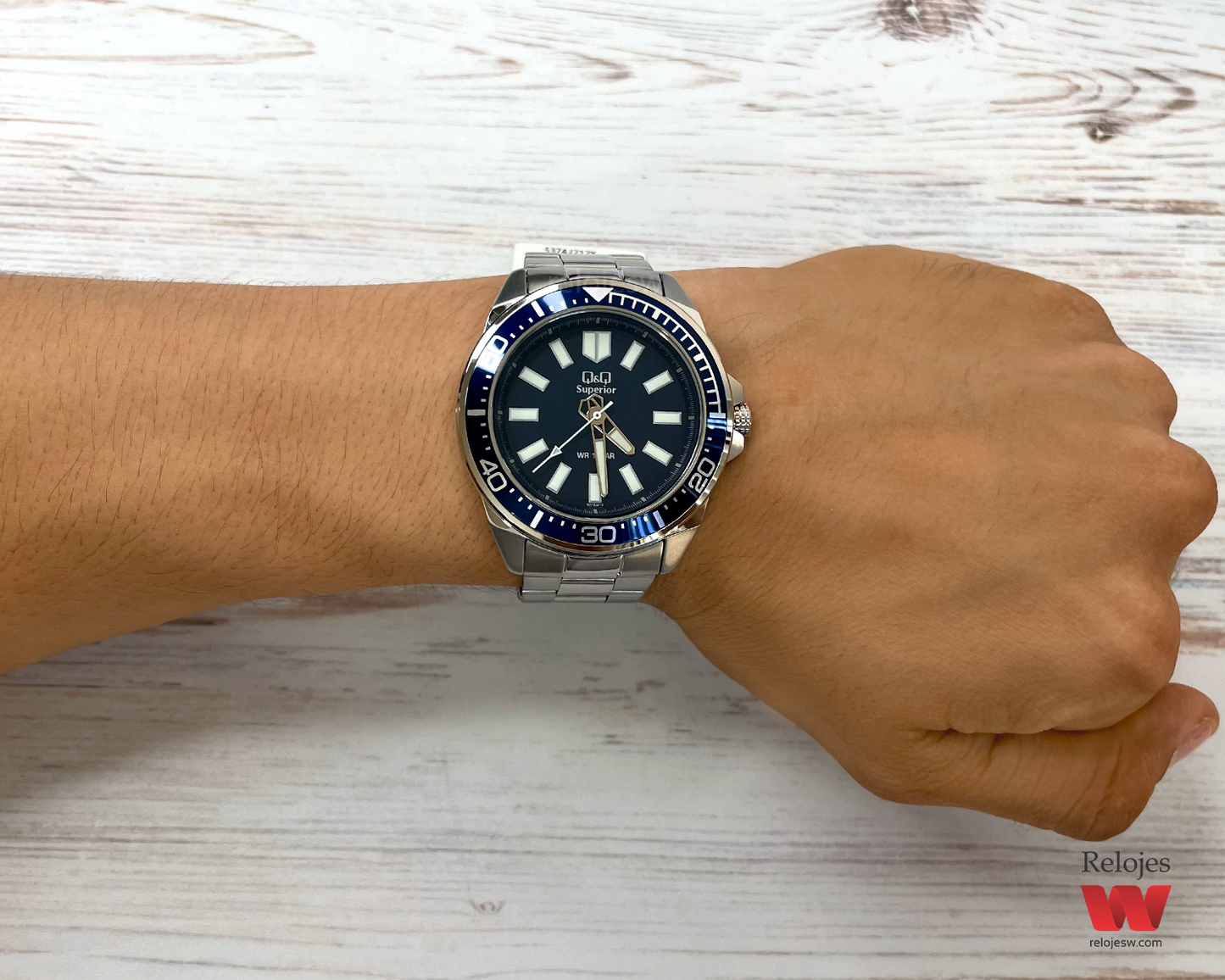 Reloj Q&Q Superior Hombre Plateado Azul S374J212Y