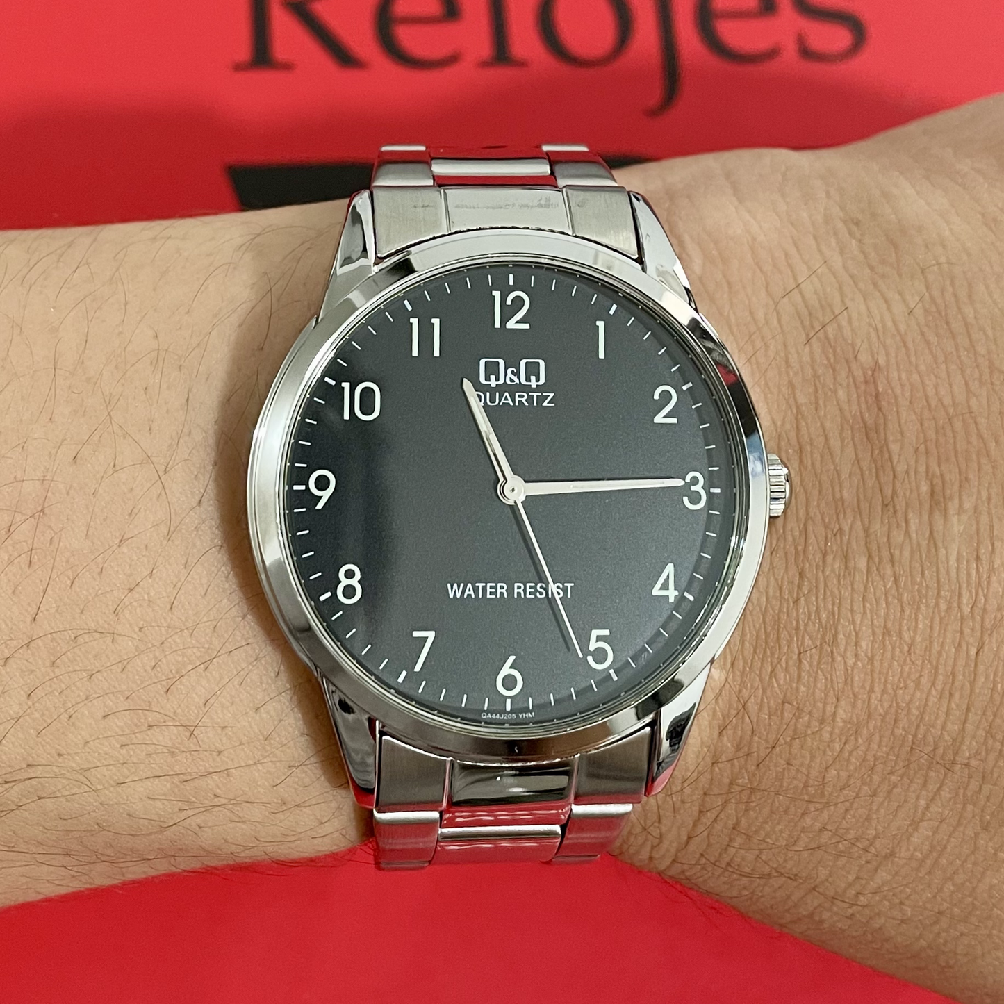 Reloj Q&Q Hombre Plateado Negro QA44J205Y