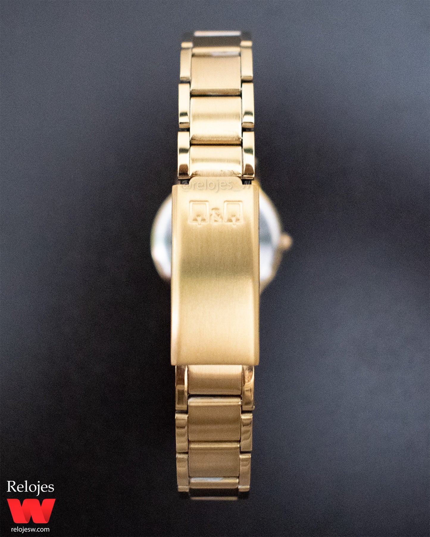 Reloj Q&Q Mujer Dorado Negro C39A004Y