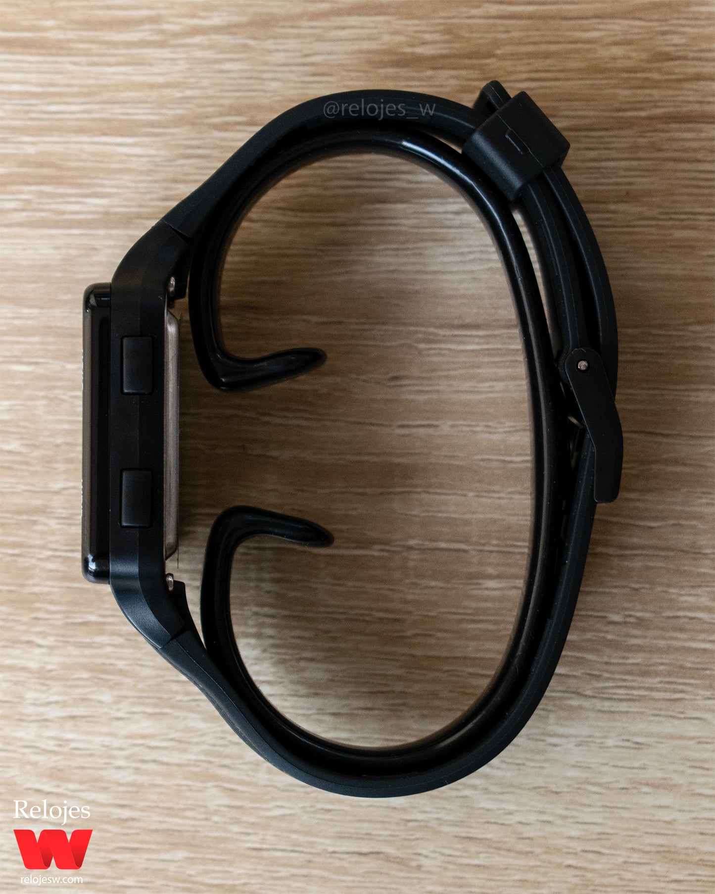 Reloj Q&Q Mujer Negro M193J005Y