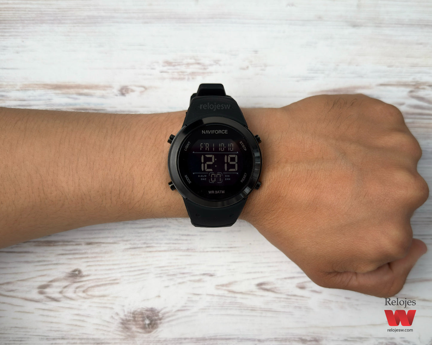 Reloj Naviforce Hombre Negro NF9246-NENE