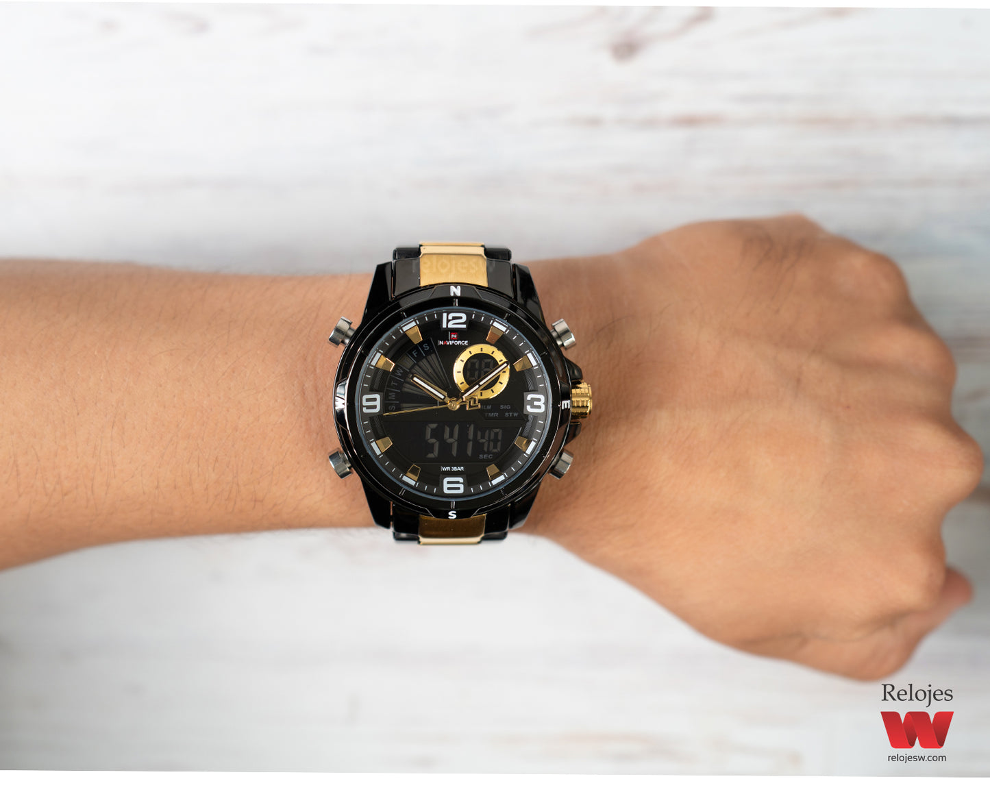 Reloj Naviforce Hombre Negro NF9257-NEDO
