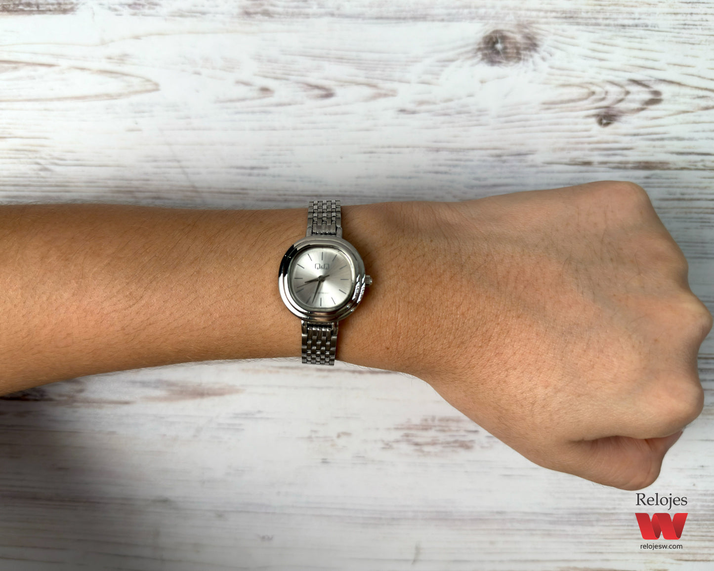 Reloj Q&Q Mujer Plateado Q21C500Y