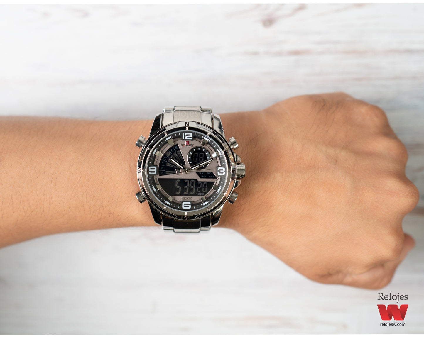Reloj Naviforce Hombre Plateado NF9257-PLGR