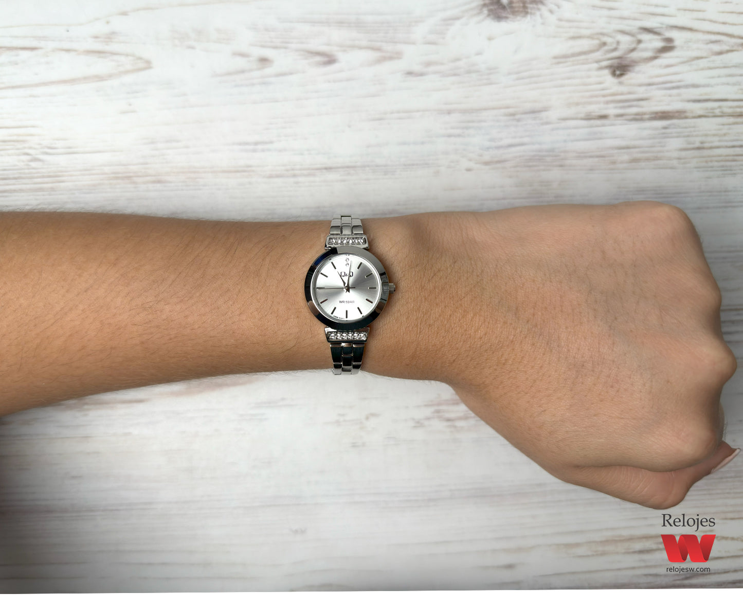 Reloj Q&Q Mujer Plateado Q98B500Y