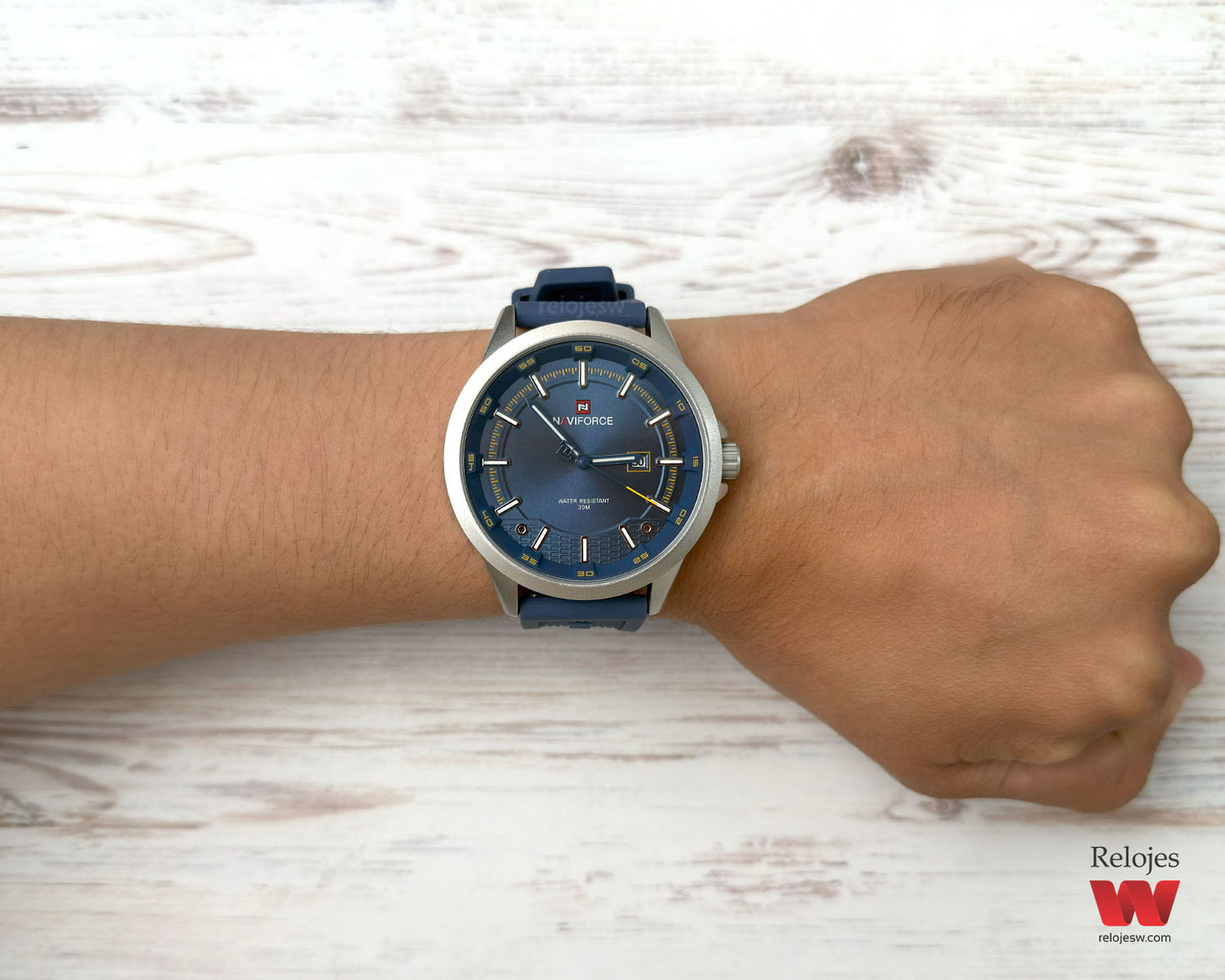 Reloj Naviforce Hombre Plateado Azul NF9248S-AZPL