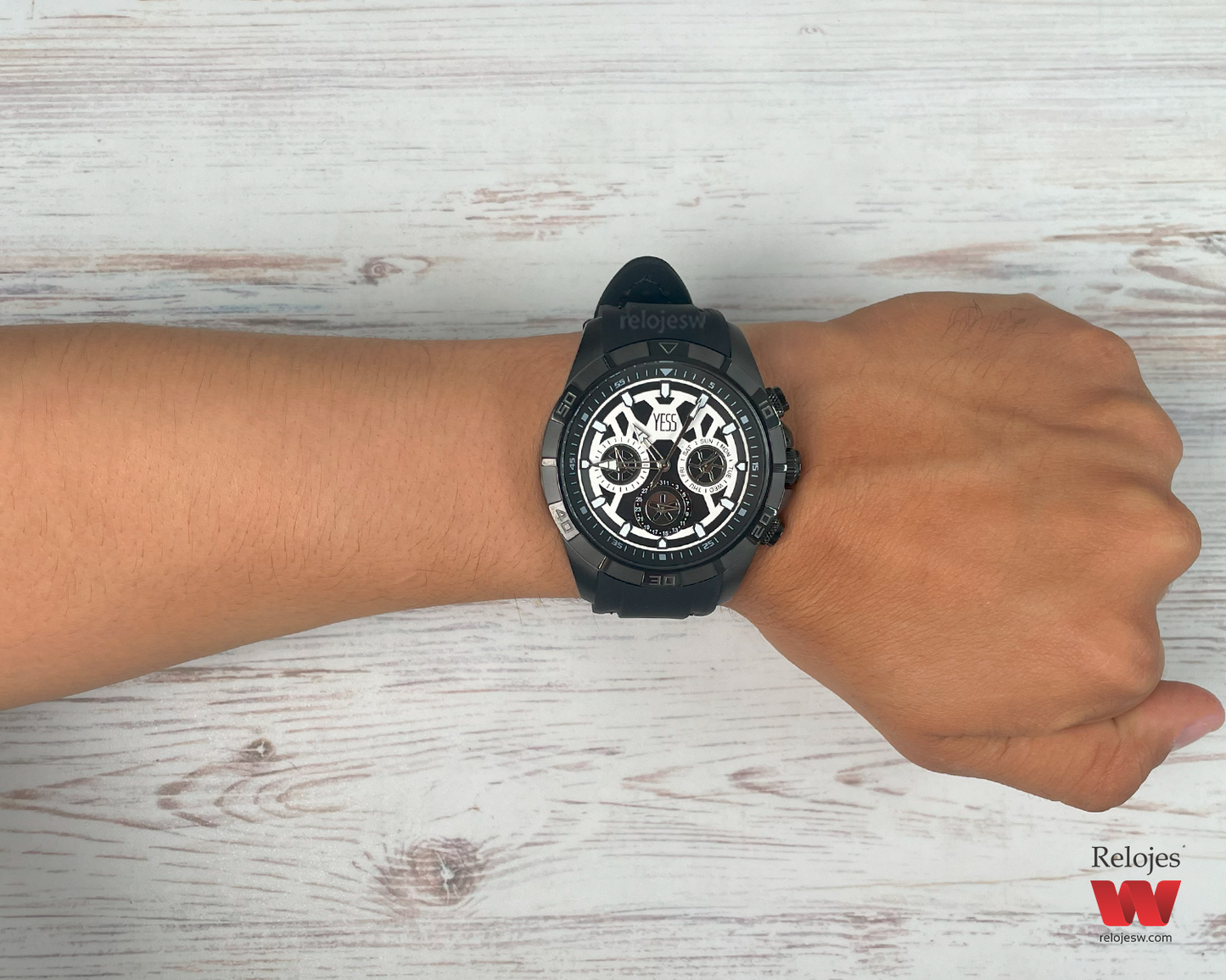 Reloj Yess Hombre Negro SMT-240608-4