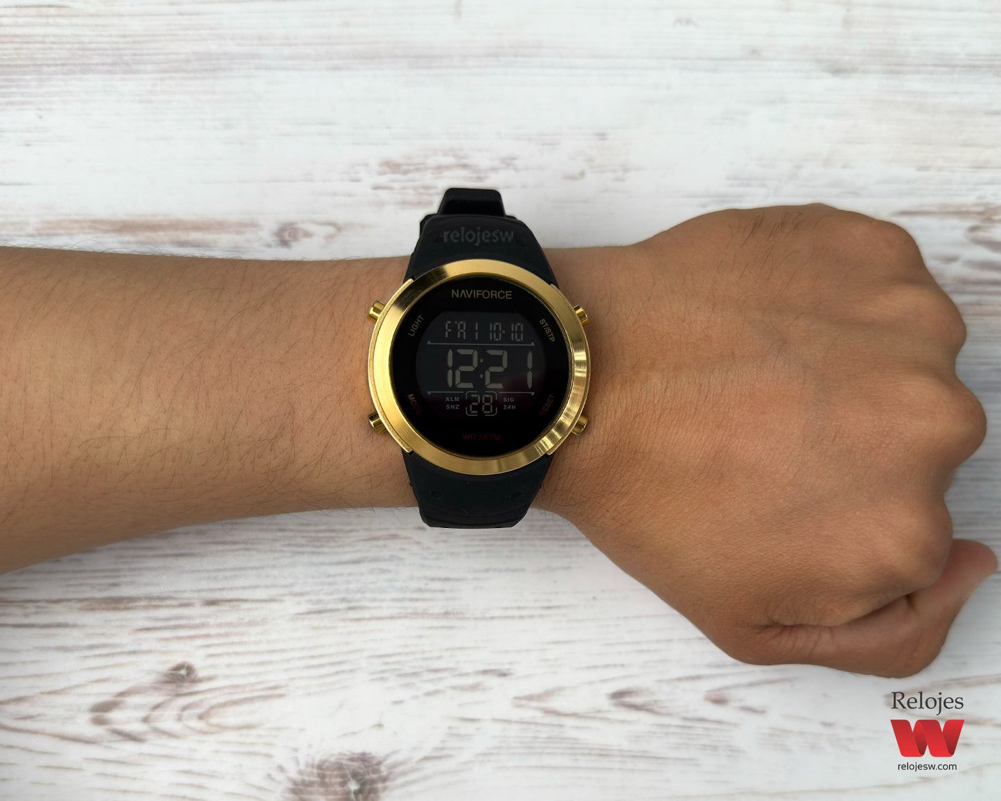 Reloj Naviforce Hombre Negro NF9246-NEDO