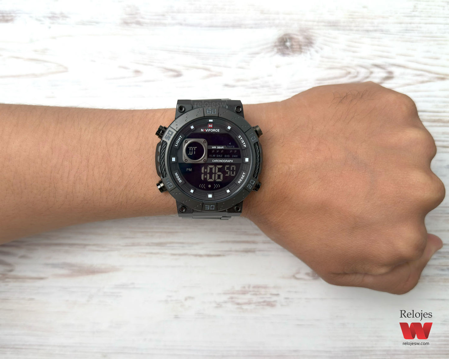 Reloj Naviforce Hombre Negro NF9241-NENE