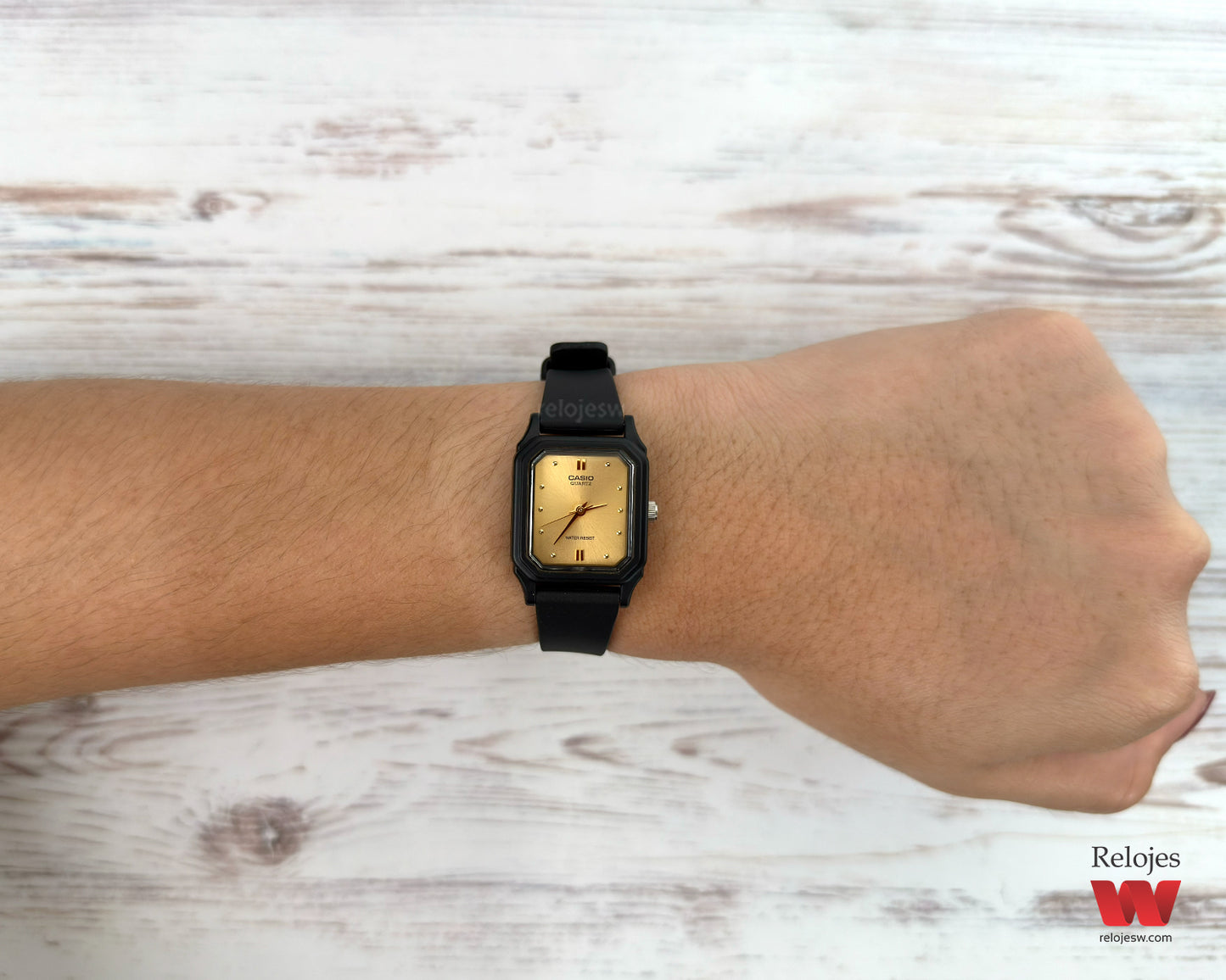 Reloj Casio Mujer Negro LQ-142E-9A