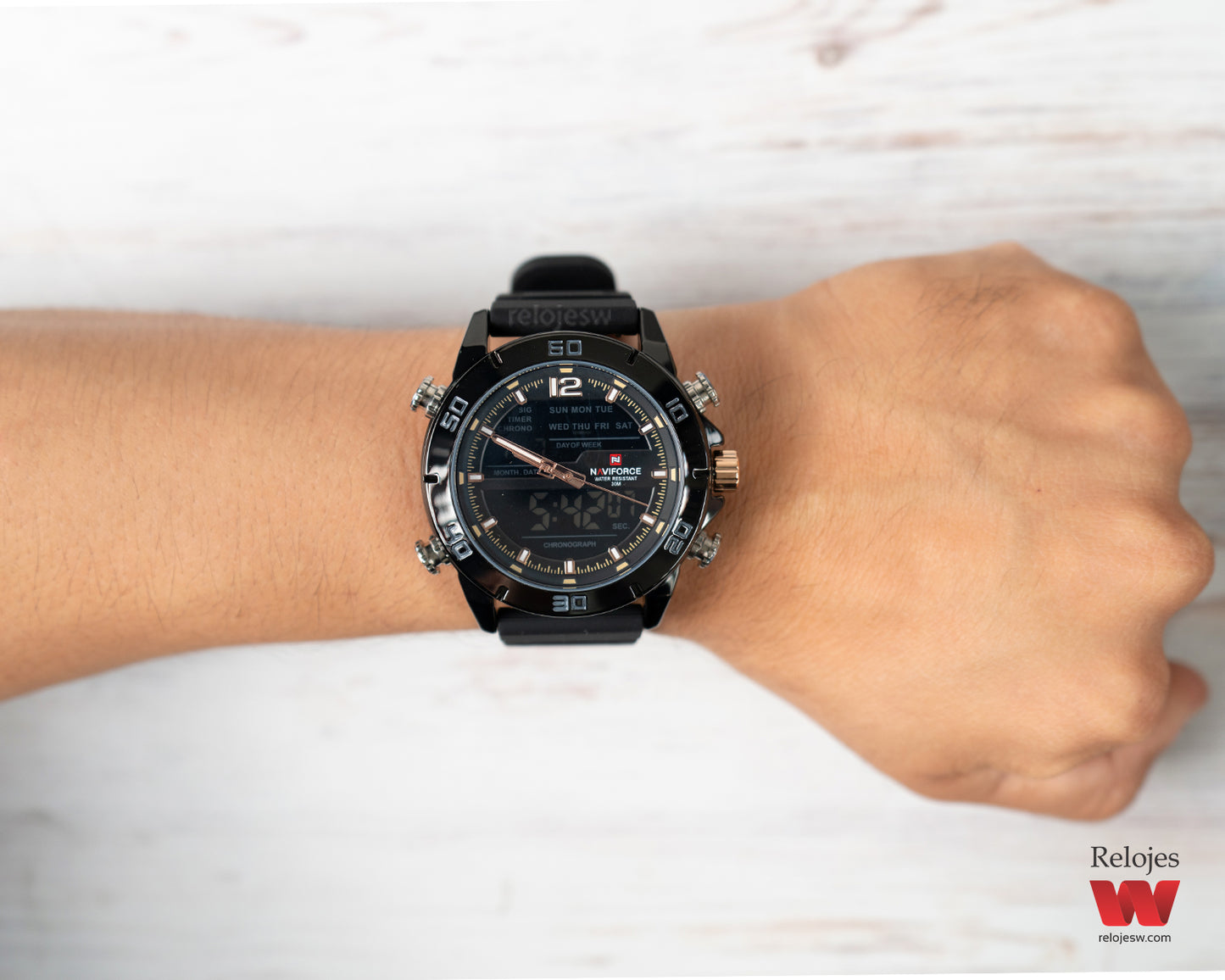 Reloj Naviforce Hombre Negro NF9253-NENEOR