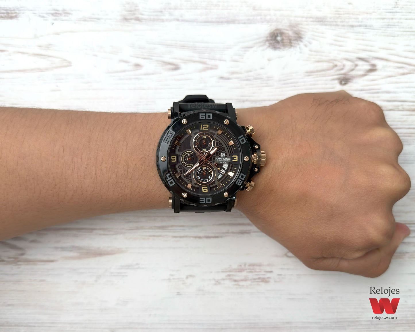 Reloj Naviforce Hombre Negro NF7123-NEOR