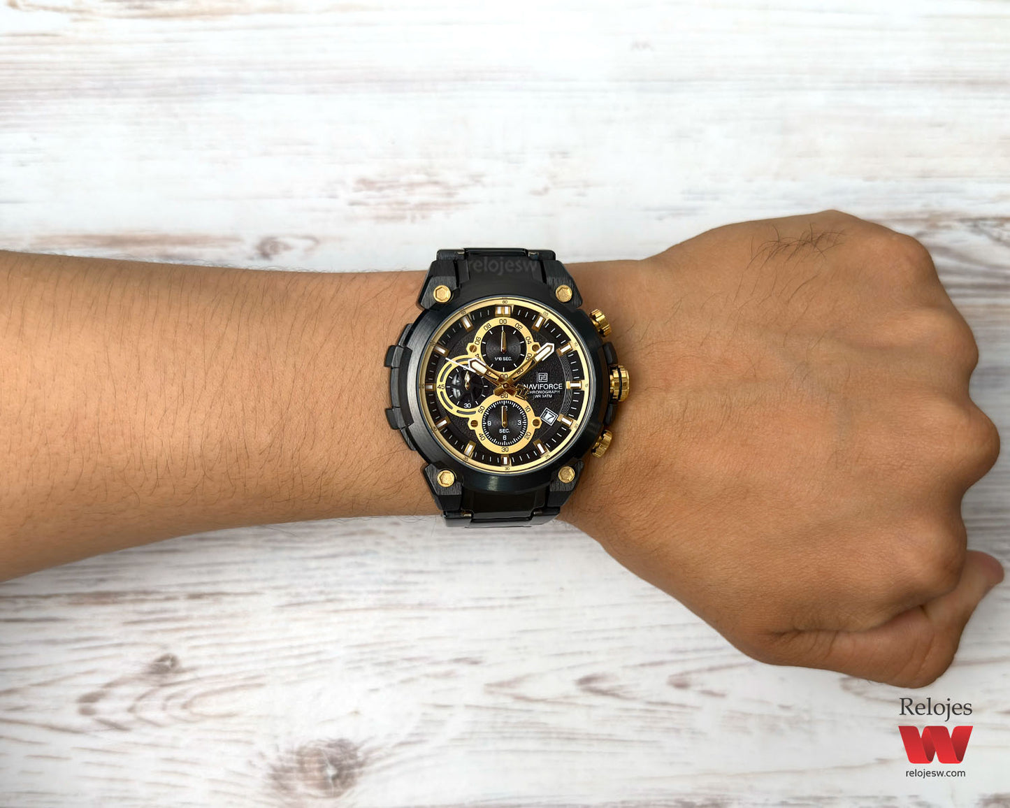 Reloj Naviforce Hombre Negro Dorado NF8071-NEDO