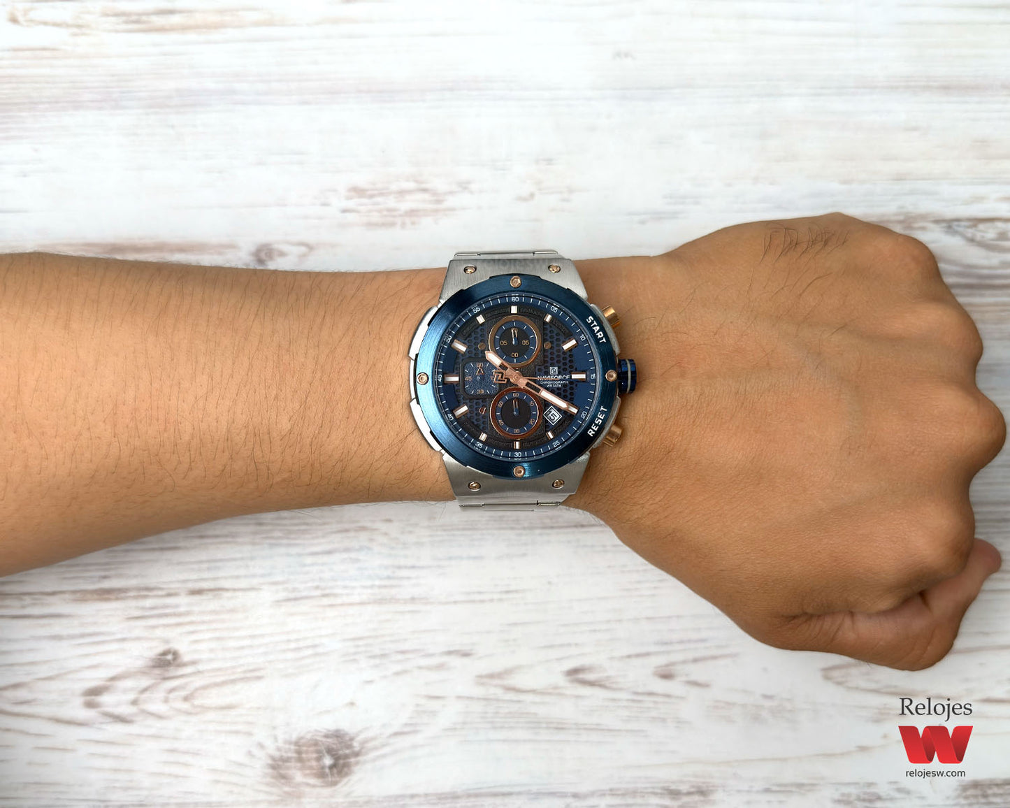 Reloj Naviforce Hombre Plateado Azul NF8072-PLAZ