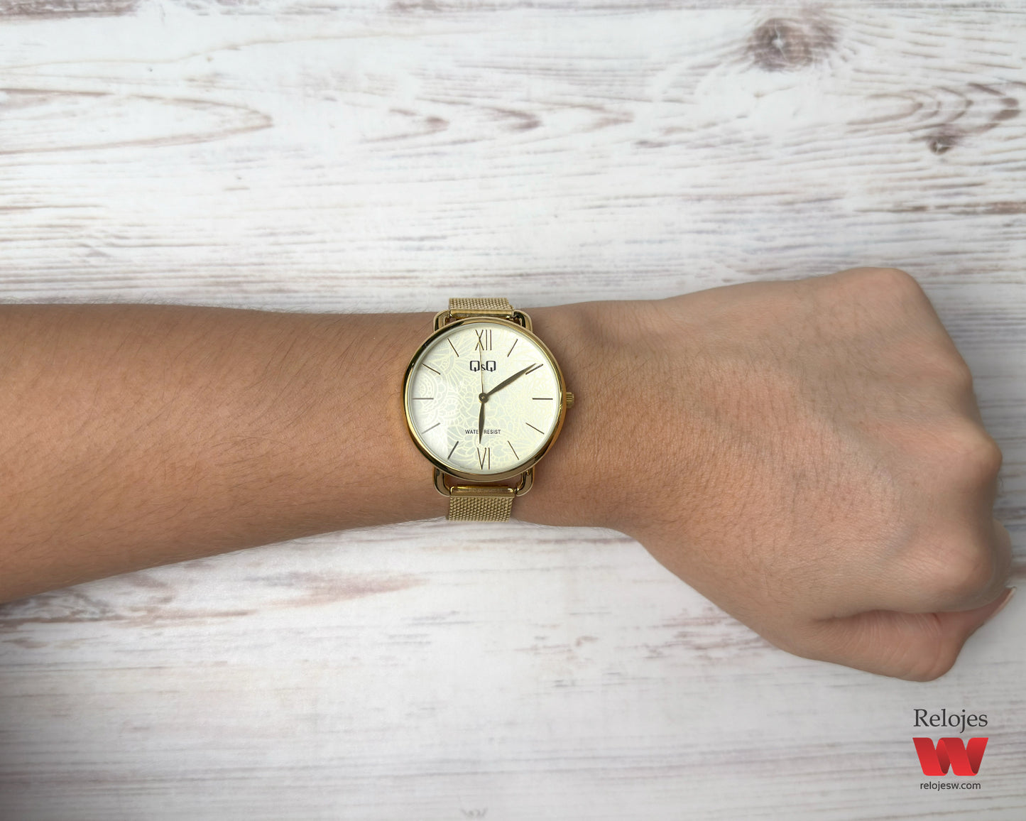 Reloj Q&Q Mujer Dorado QC27J001Y