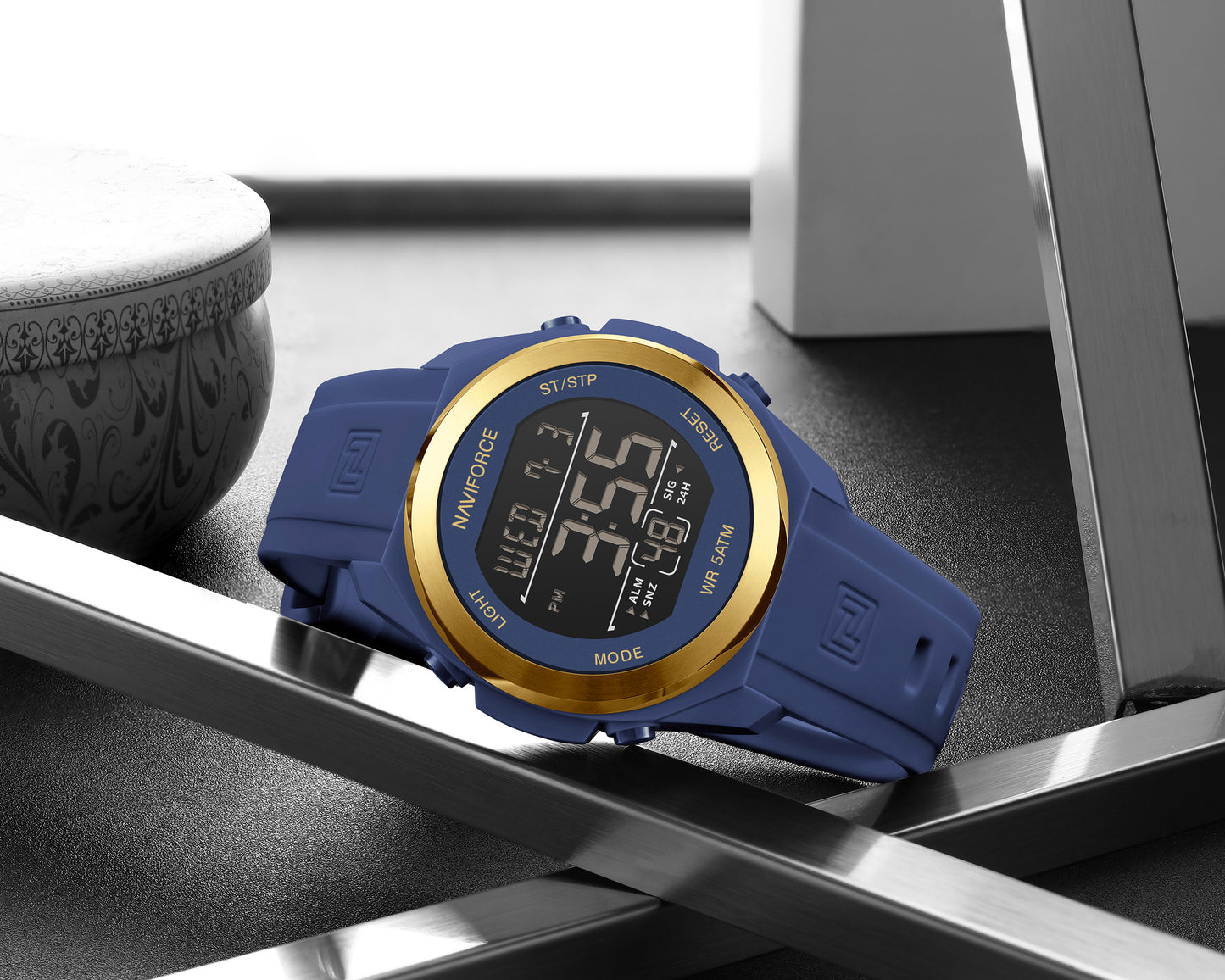 Reloj Naviforce Unisex Azul Dorado NF7111-AZDO