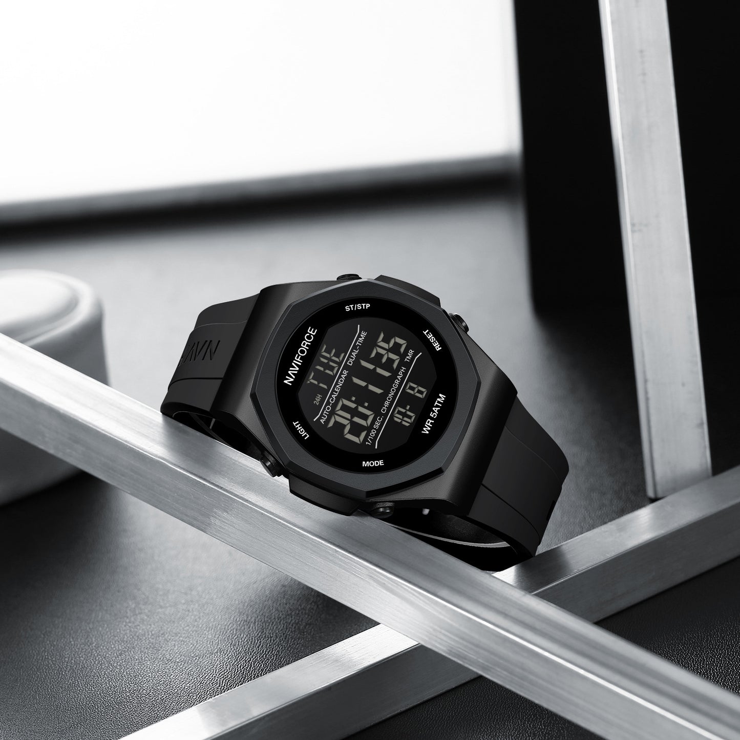 Reloj Naviforce Unisex Negro NF7117-NENE