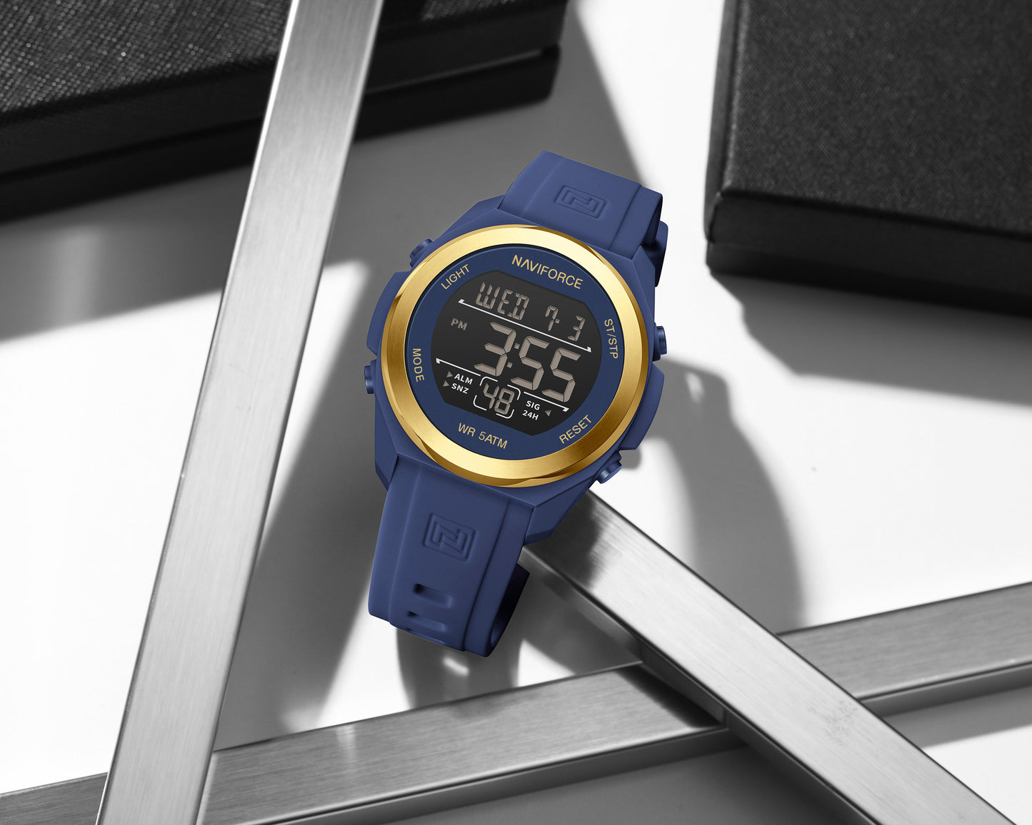 Reloj Naviforce Unisex Azul Dorado NF7111-AZDO