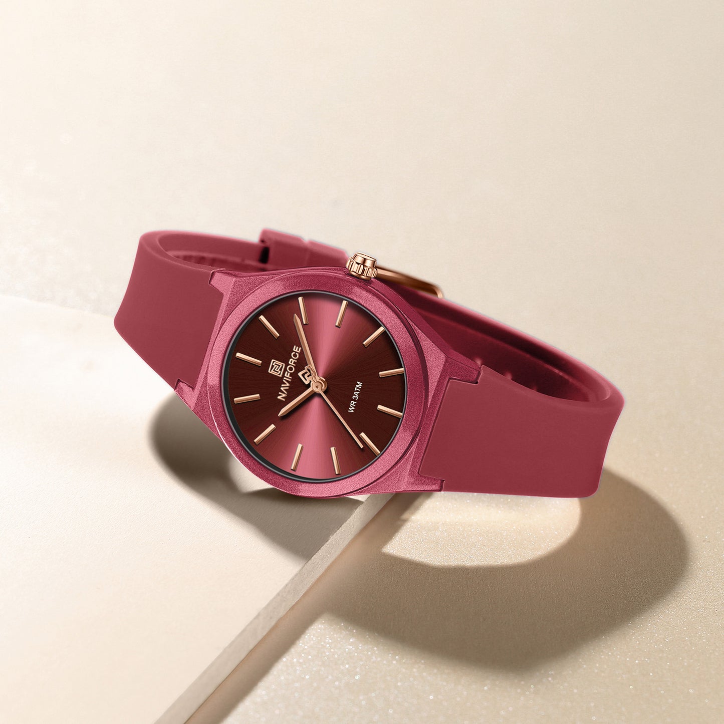 Reloj Naviforce Mujer Rojo NF5056-RO
