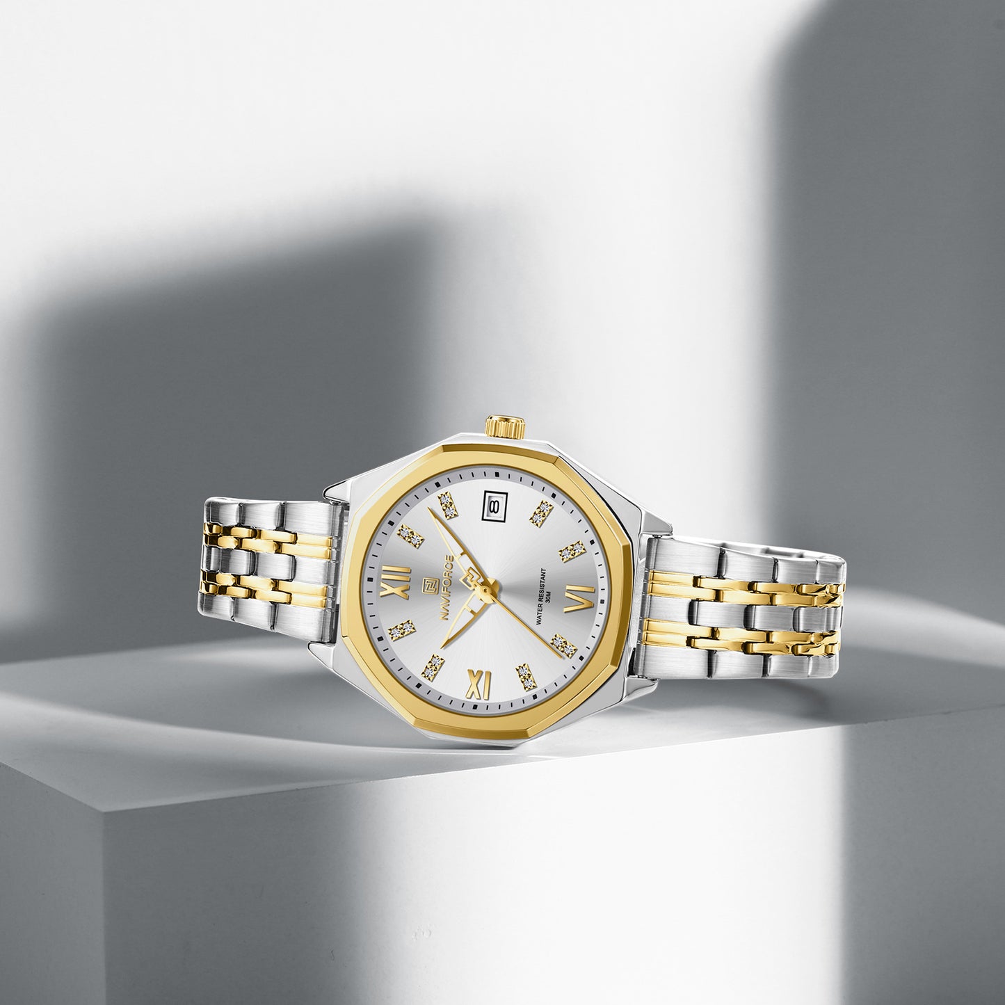 Reloj Naviforce Mujer Plateado y Dorado NF5052-PLDO