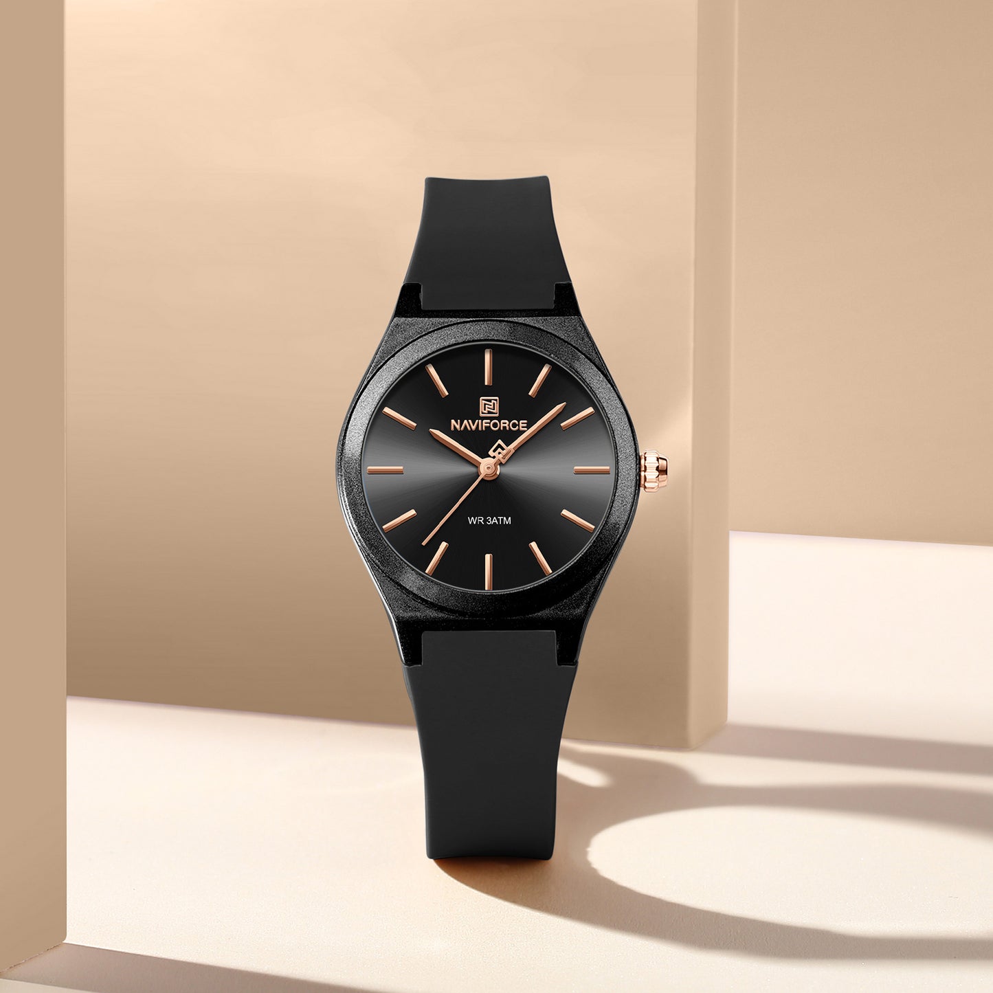 Reloj Naviforce Mujer Negro NF5056-NE