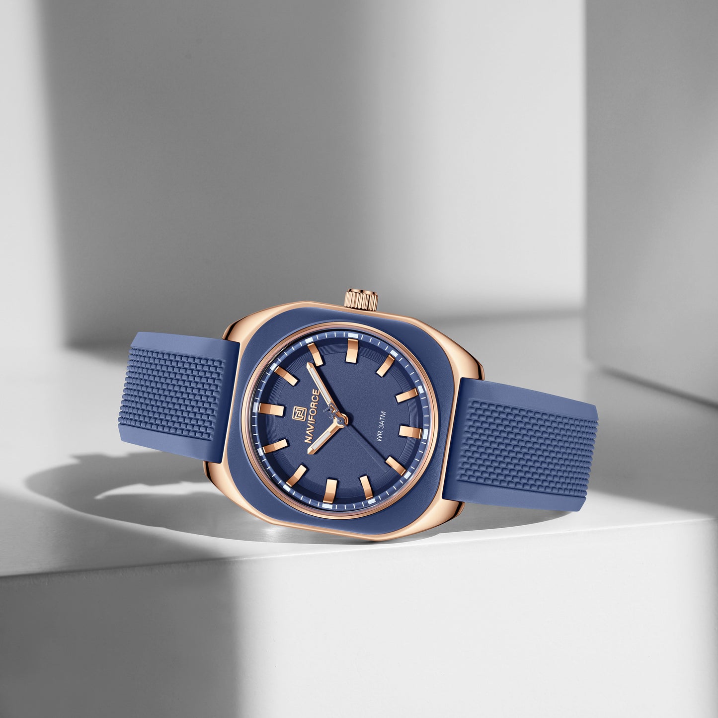 Reloj Naviforce Mujer Azul Oro Rosa NF5061-AZOR