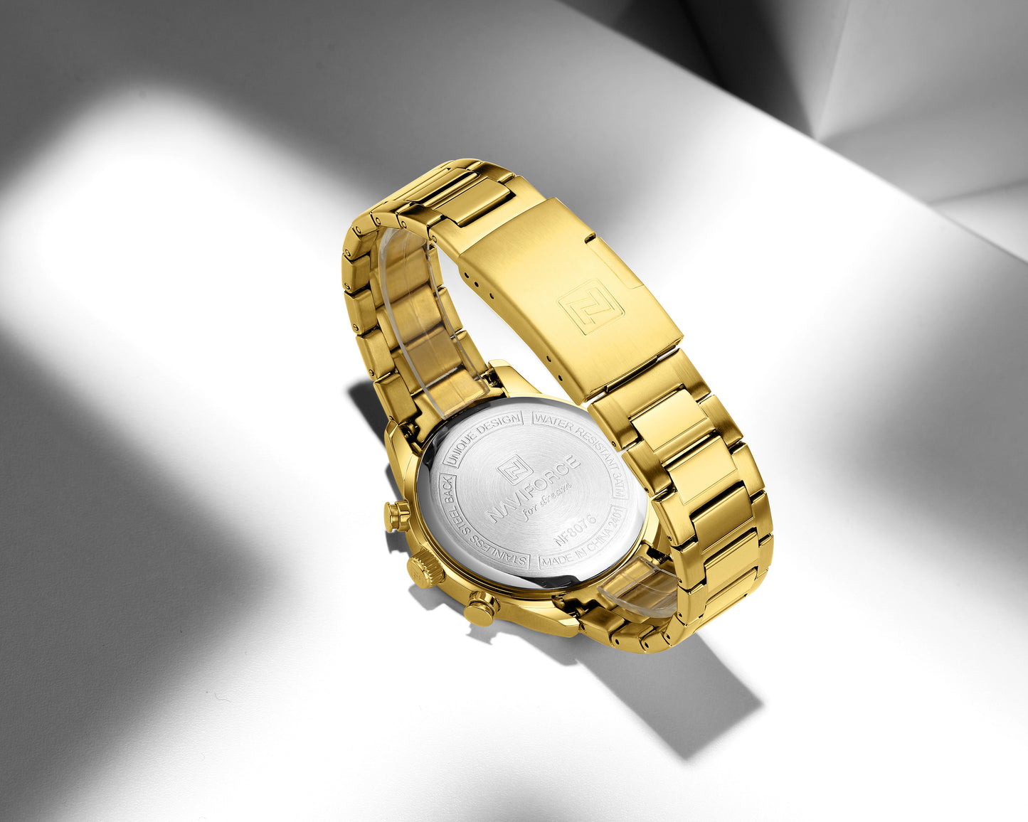 Reloj Naviforce Hombre Dorado NF8076-DONE