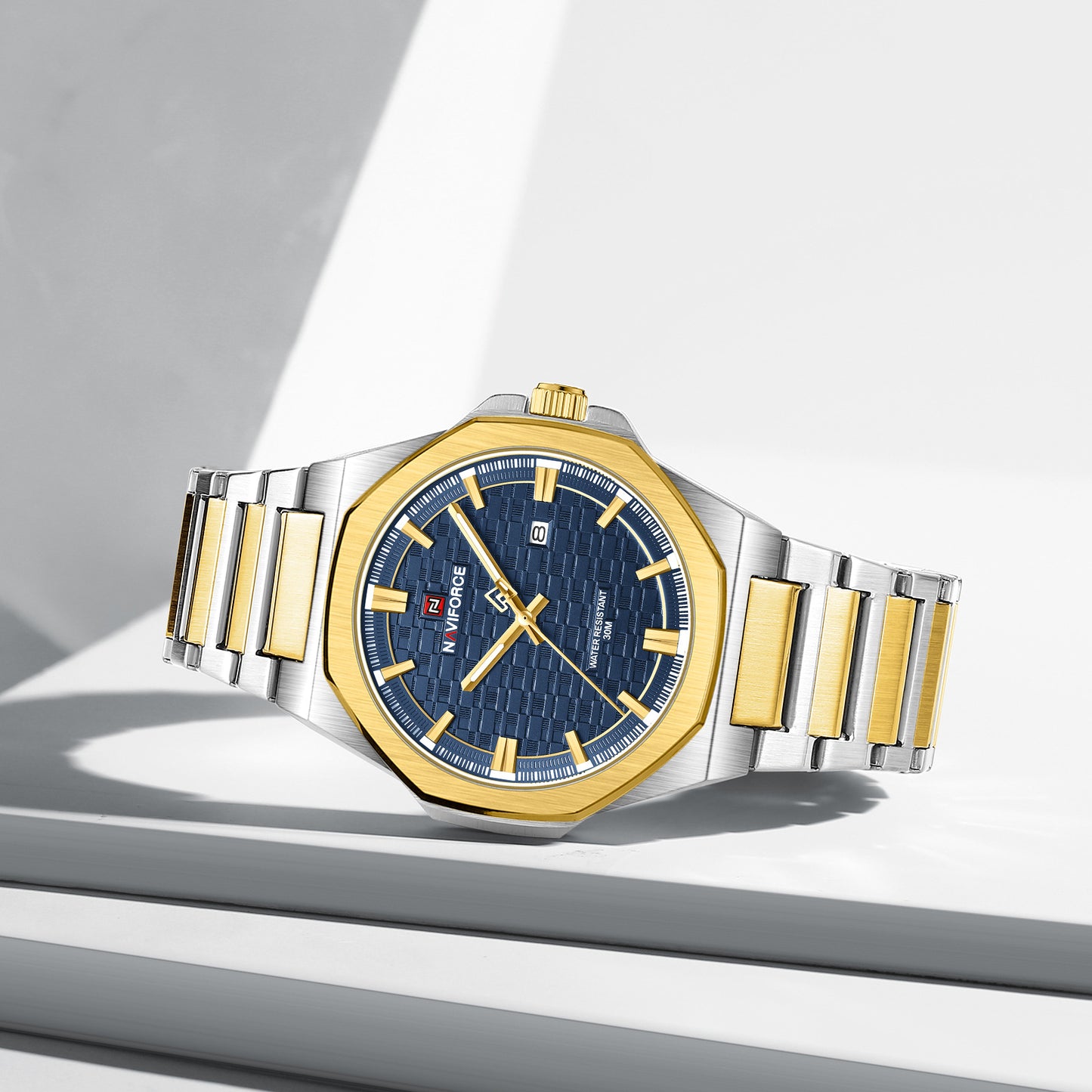 Reloj Naviforce Hombre Plateado y Dorado NF9245-BIAZ