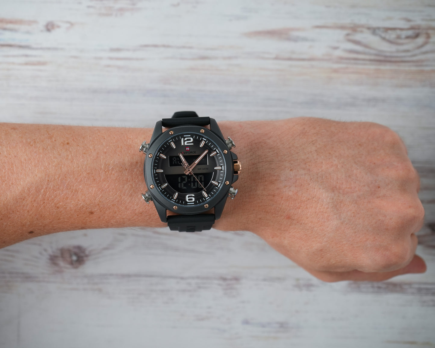 Reloj Naviforce Hombre Original Negro NF9264-NENEOR
