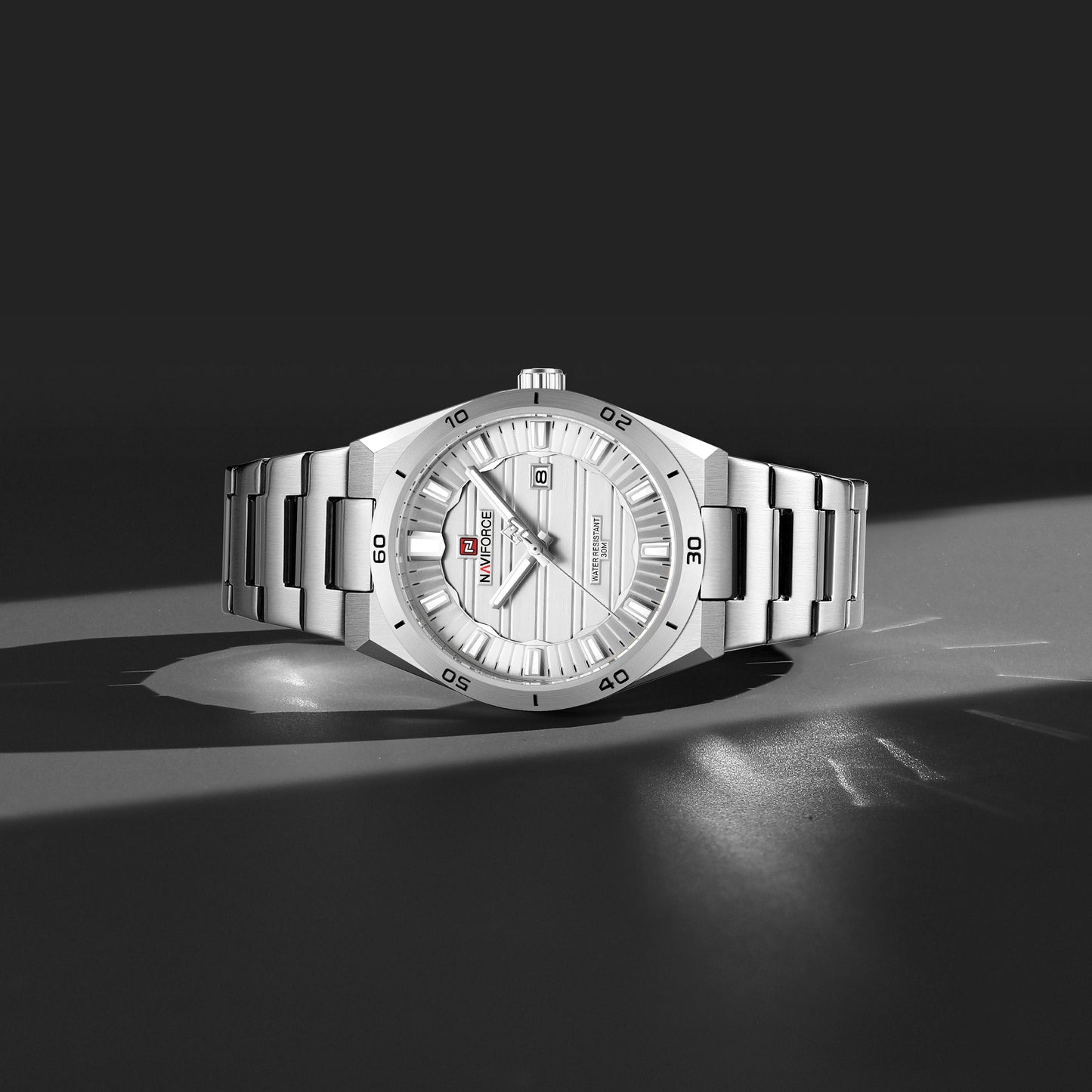 Reloj Naviforce Hombre Original Plateado NF9268-PLPL
