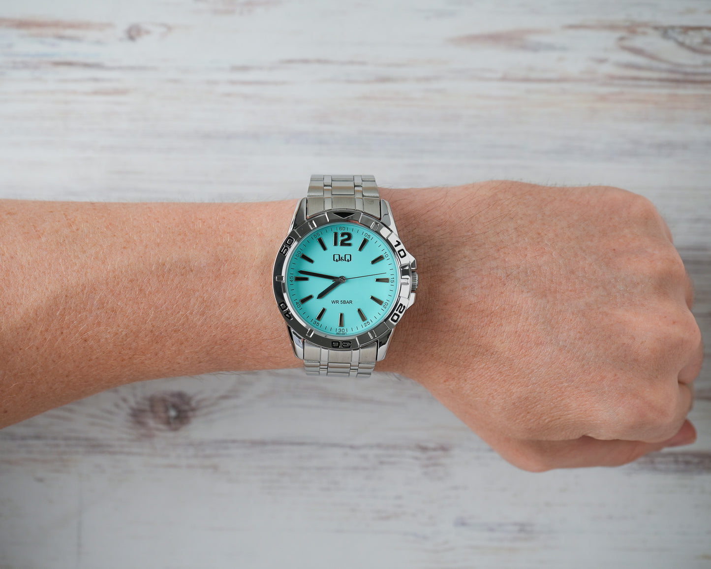 Reloj Q&Q Hombre Original Plateado Q60A002Y