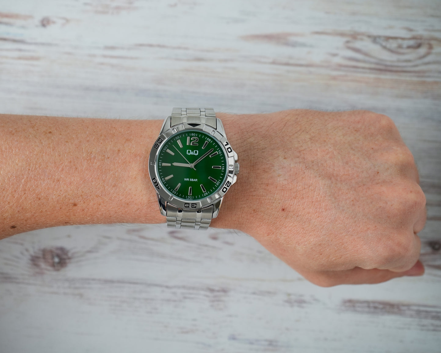 Reloj Q&Q Hombre Original Plateado Q60A003Y