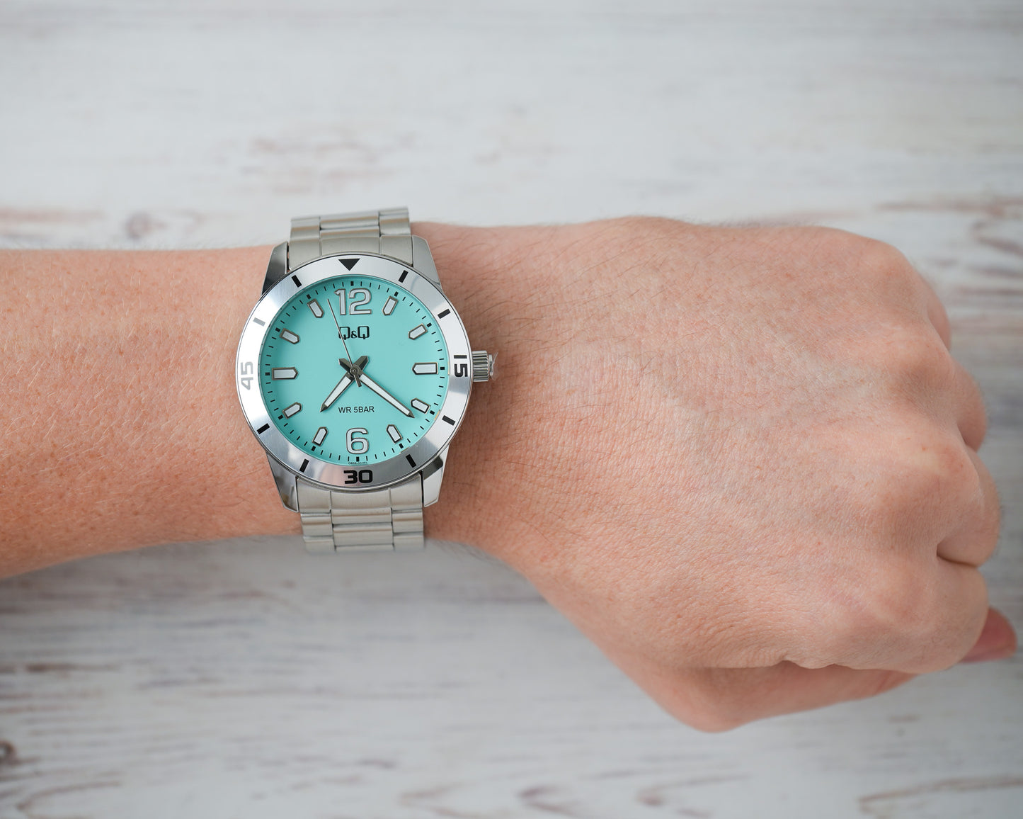 Reloj Q&Q Hombre Original Plateado Q85B001Y