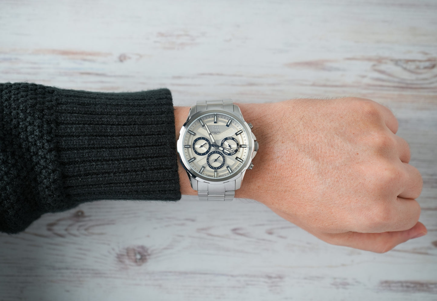 Reloj Yess Hombre Original Plateado T647GS-1