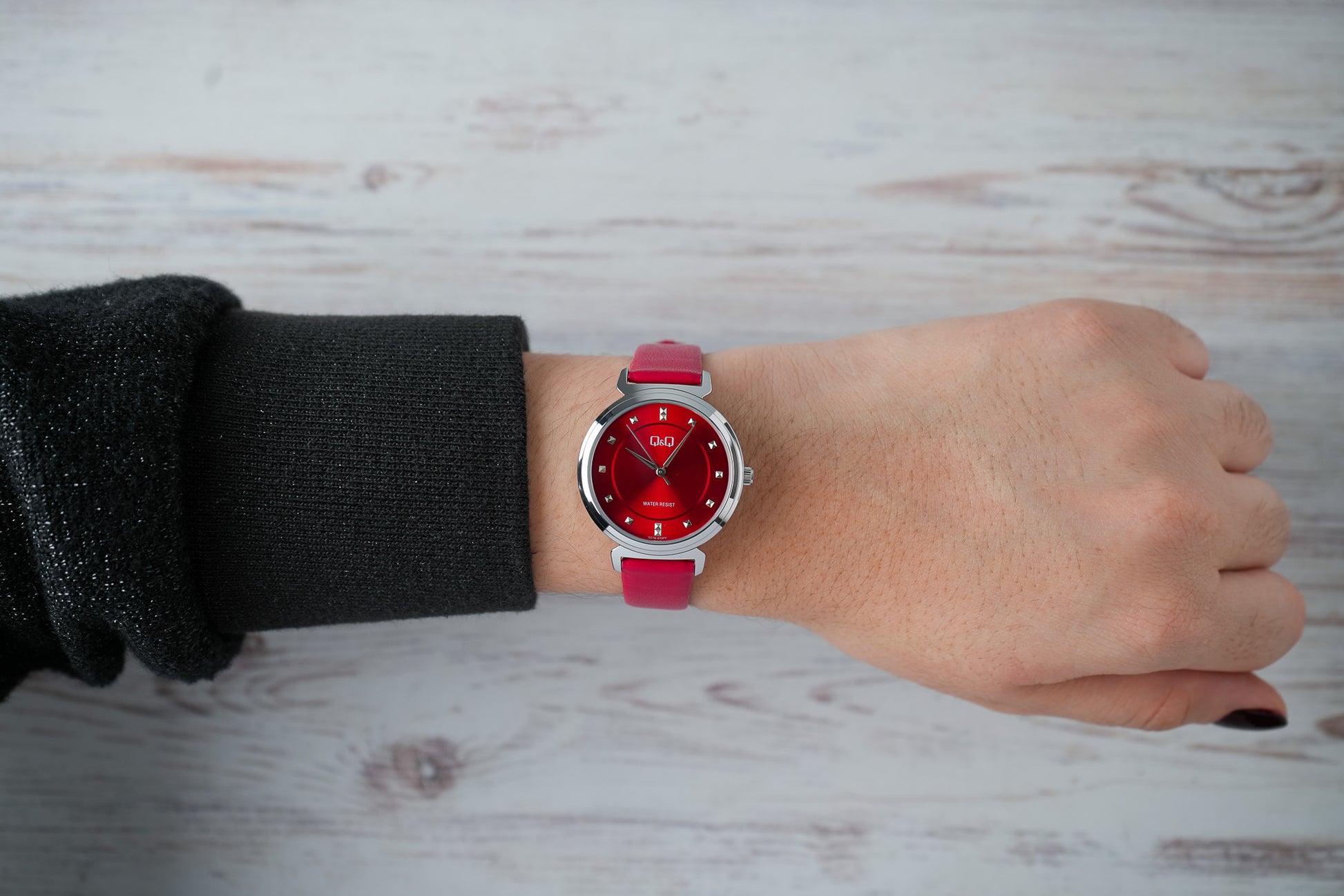 Reloj Q&Q Original Mujer Rojo Q27B010Y