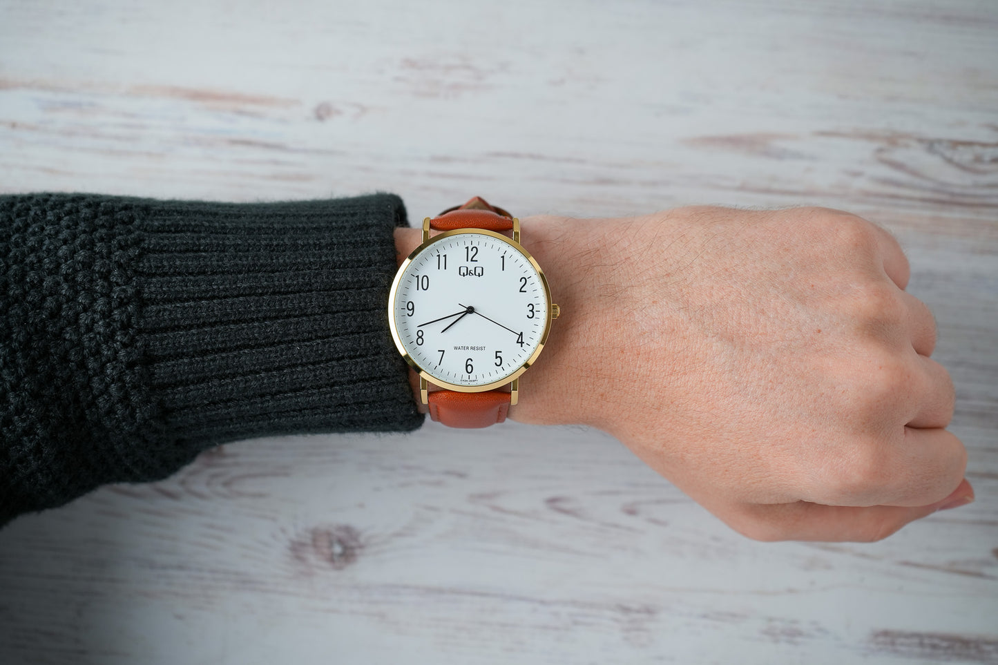Reloj Q&Q Original Hombre Café C43A003Y