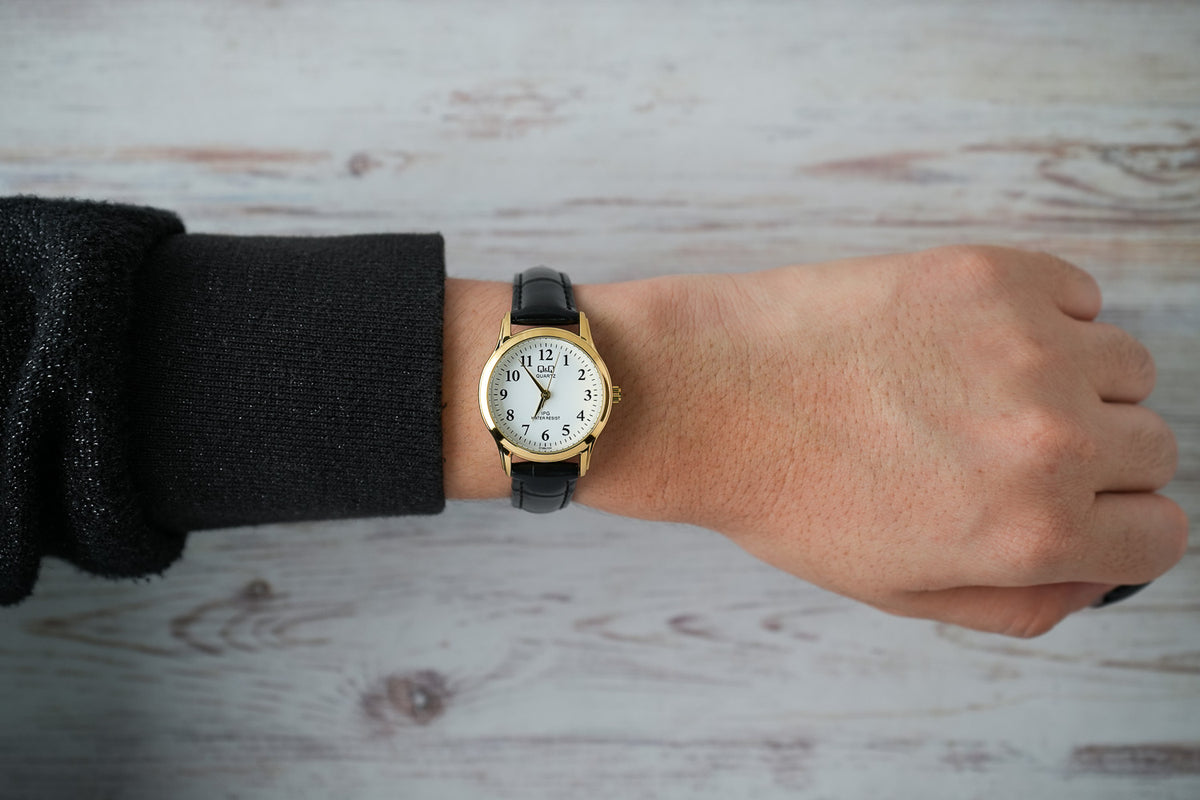 Reloj Q&Q Mujer Original Negro C169J104Y