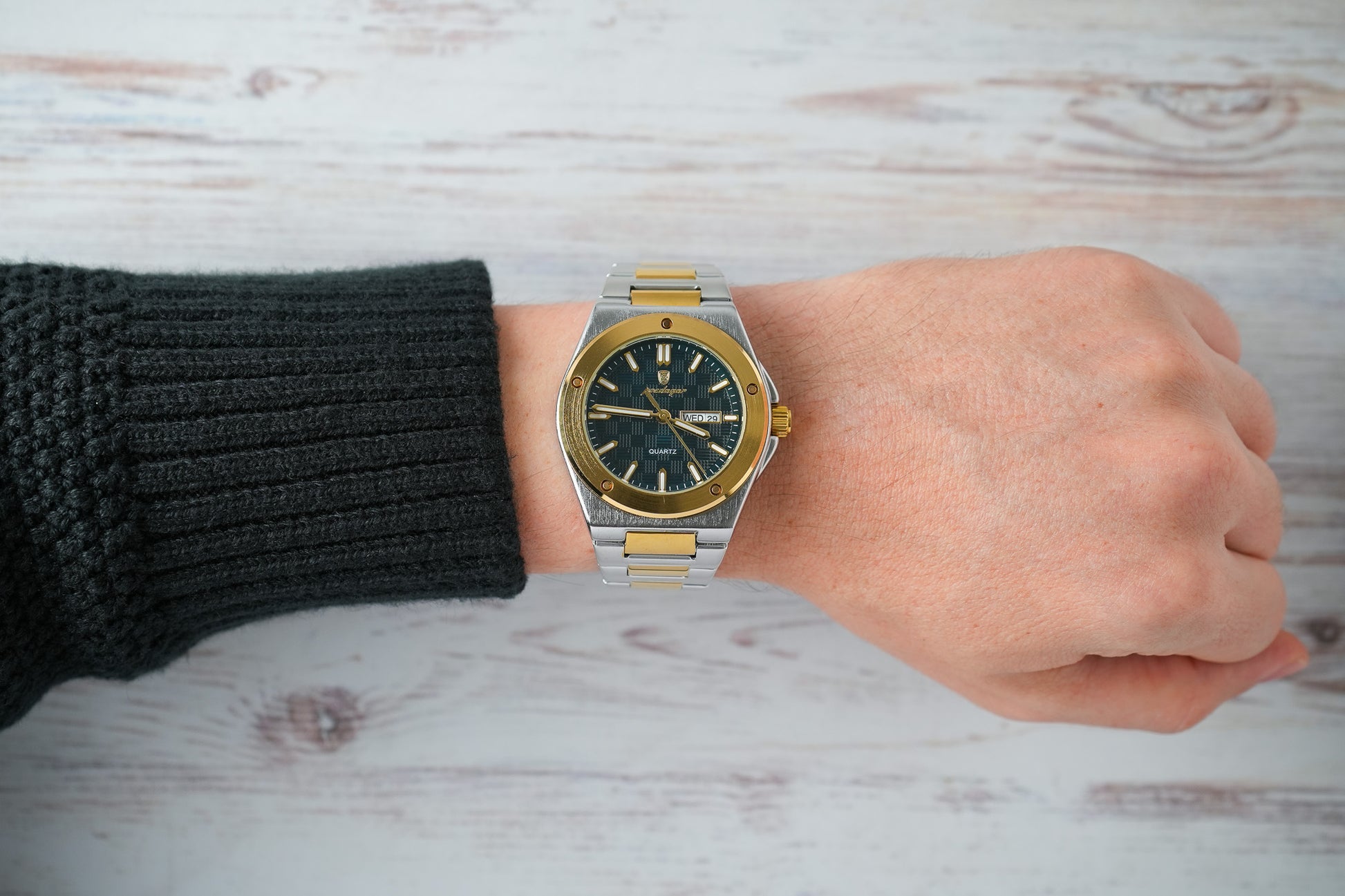 Reloj Poedagar Hombre Original Plateado y Dorado PG-696-BIAZ
