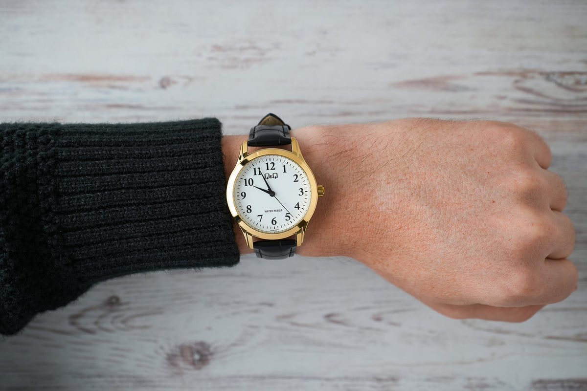 Reloj Q&Q Hombre Original Negro C02A008Y